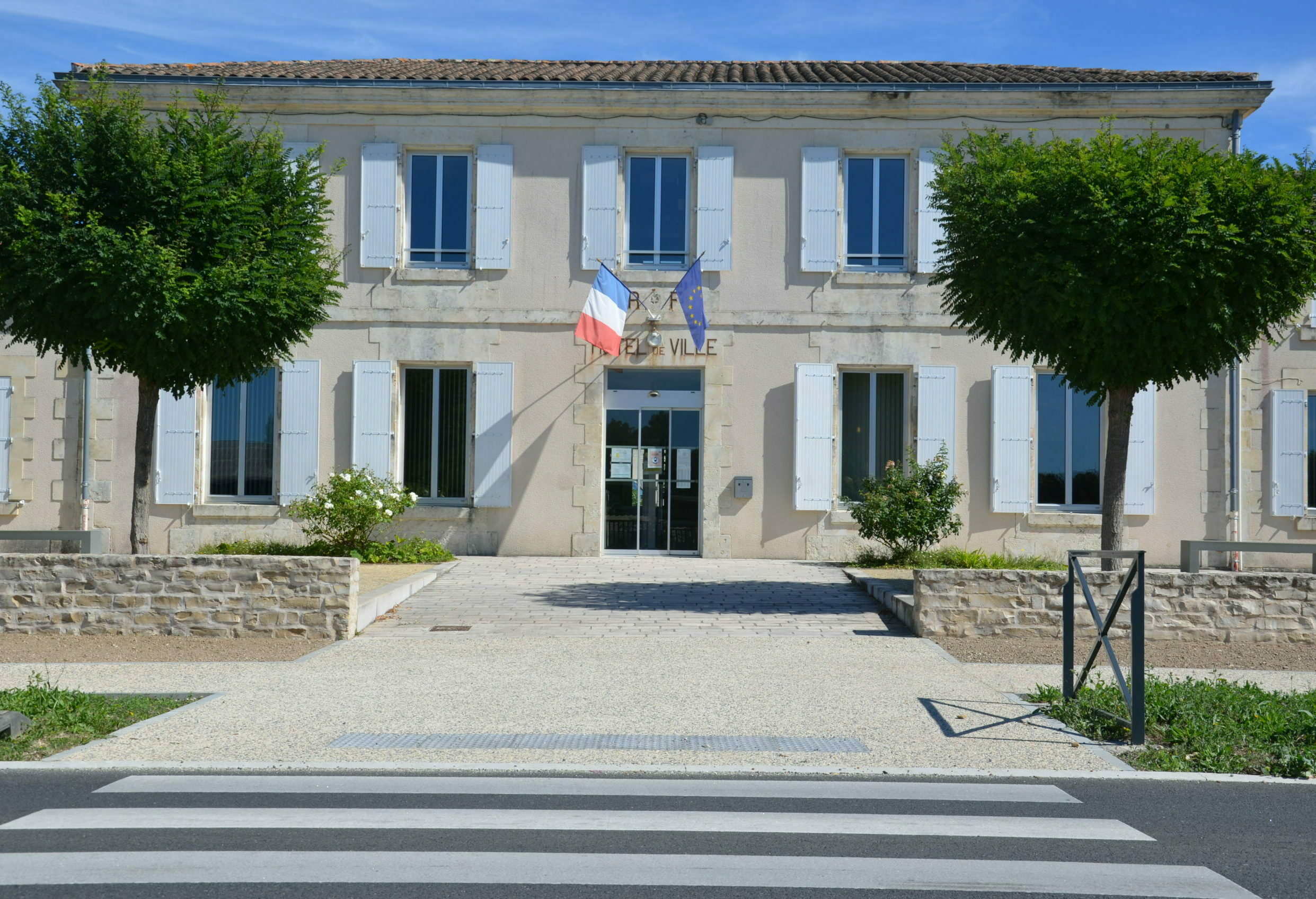 Façade Mairie 09/2020